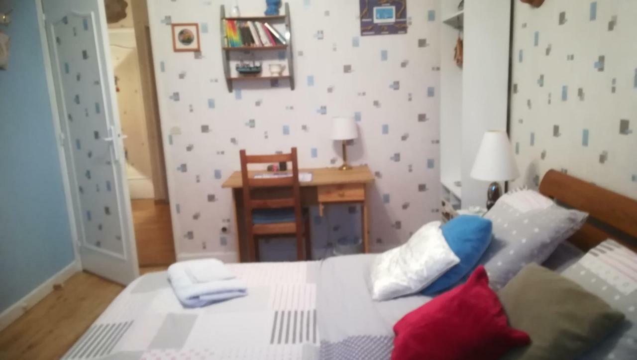 Chambre D'Hote "Chambre Dans Une Maison Pleine De Vie" Parijs Buitenkant foto